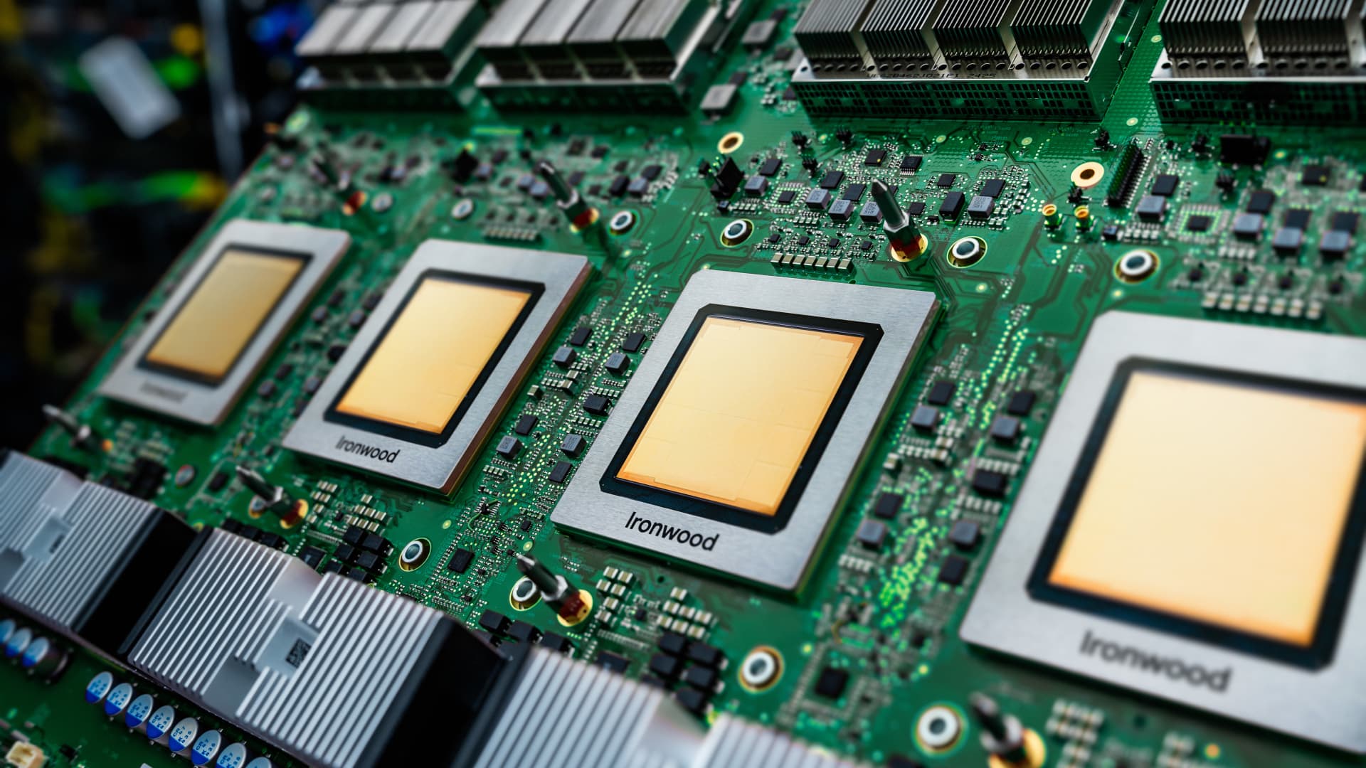 Jim Cramer's top 10 things to watch in the stock market on Tuesday