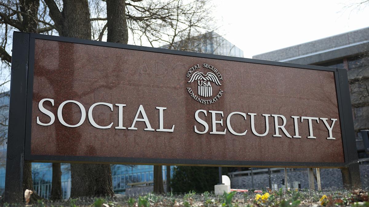 Social Security up to $50,000? 'Crisis in the near horizon' forces a painful solution with a new proposal. Do this now